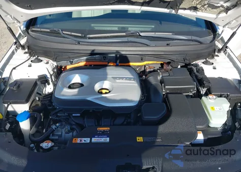 2017 Hyundai Sonata Hybrid Limited из США, поврежденный, VIN KMHE34L39HA063044